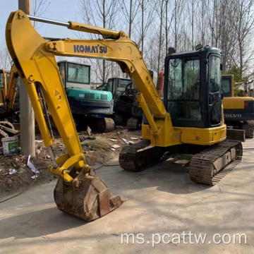 mini kompak yang digunakan komatsu